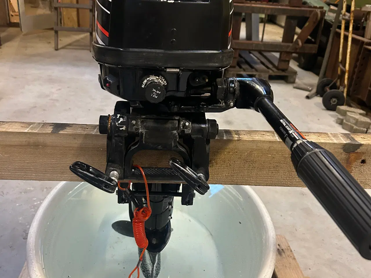 Billede 2 - 10 fods gummi/rib båd med 15 hk mercury motor 