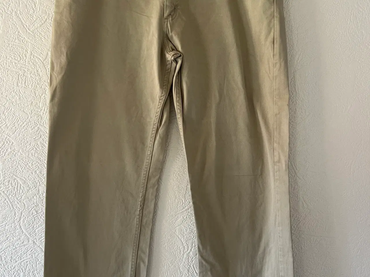 Billede 1 - Sandfarvet Jeans fra Lee. (Størrelse: W40/L32)
