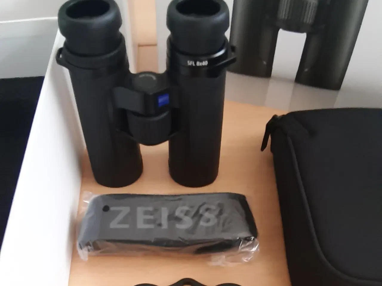 Billede 1 - Zeiss 8x40 SFL Kikkert