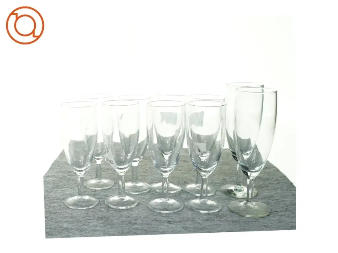Billede 1 - Champagne glas (str. 17 x 6 cm 15 x 5 cm)