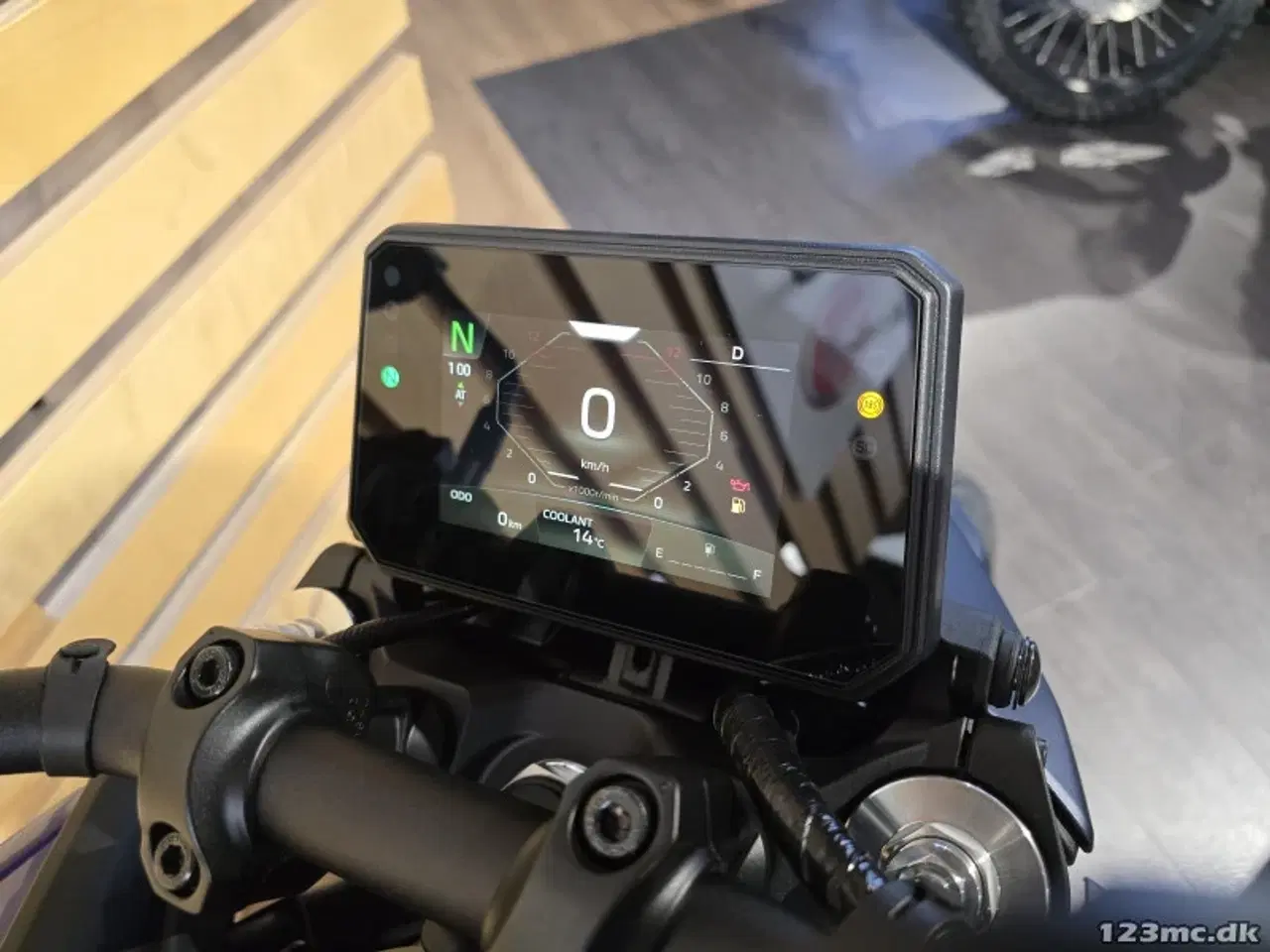 Billede 4 - Yamaha MT-09 Y-AMT