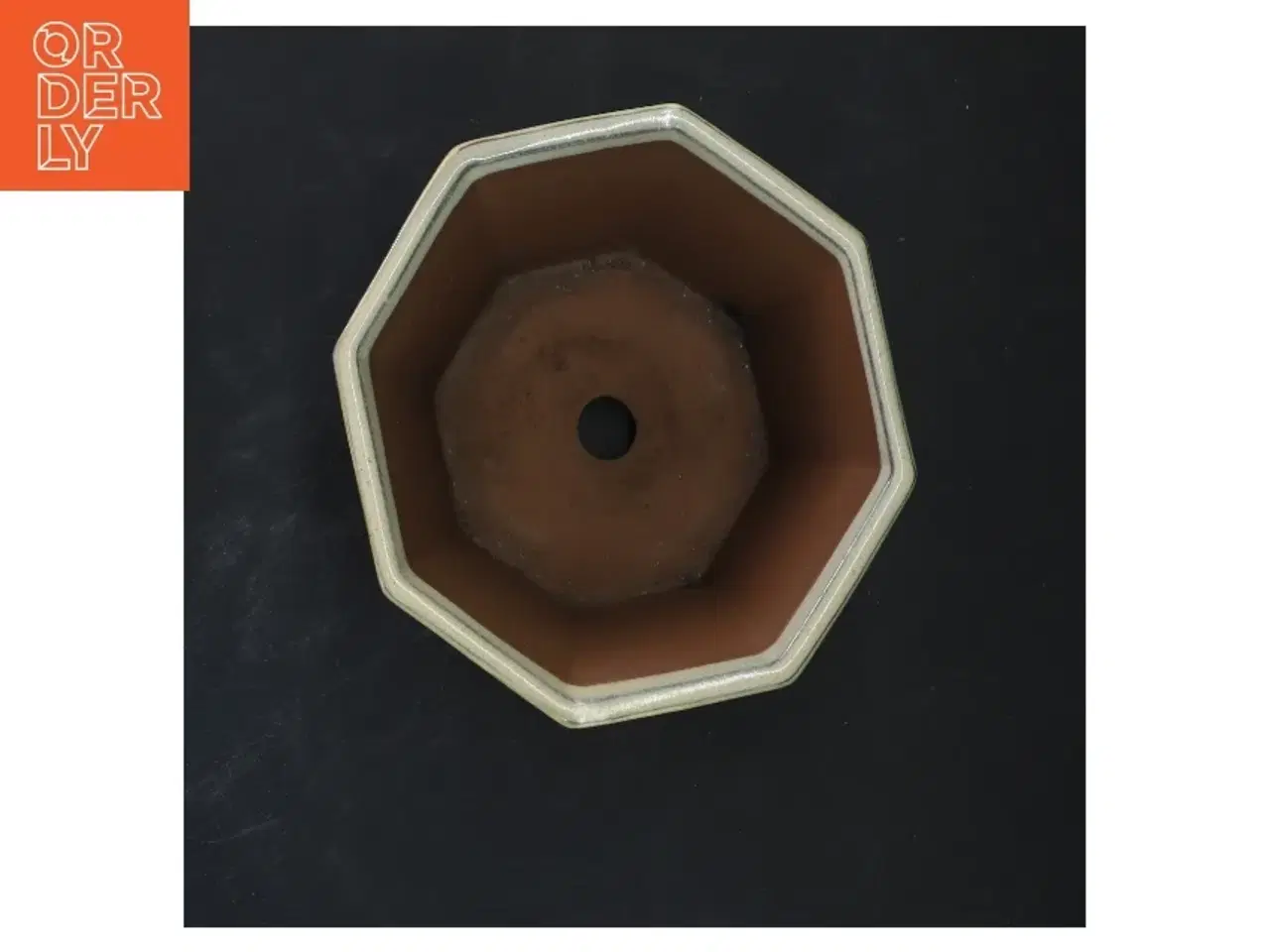 Billede 3 - Ottekantet lerpotte (str. 11,5x15 cm)