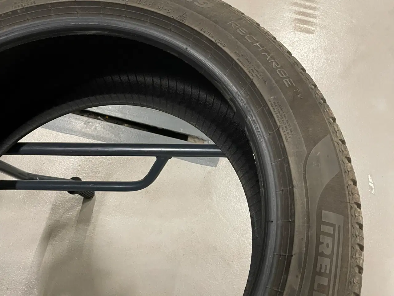 Billede 5 - 19 Tesla Model Y 255/45r19 Ref.H10 helårsdæk