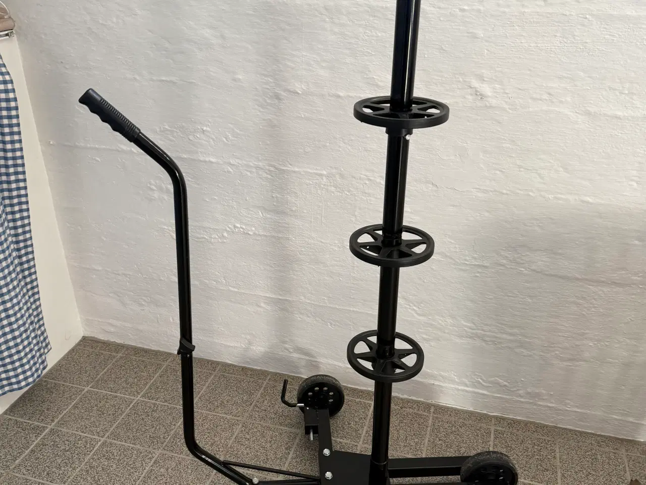 Billede 1 - Hjulholder