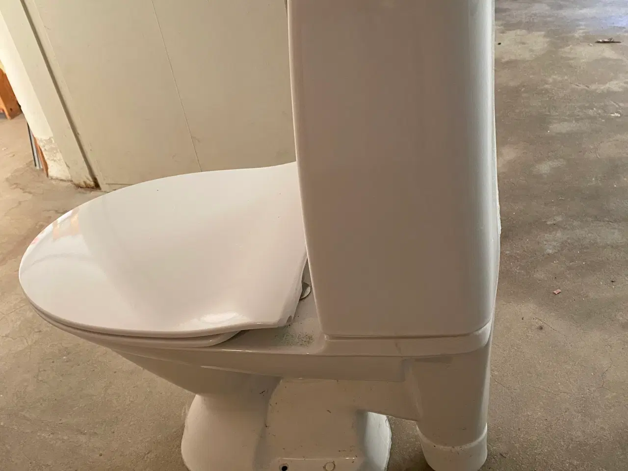 Billede 1 - Ifö toilet