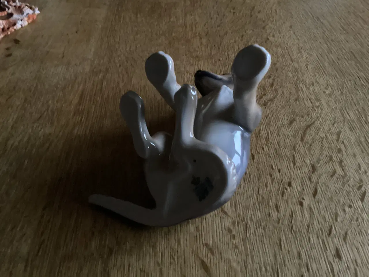 Billede 5 - Kgl Chefer Hvalp nr 6835 pris 725,00 kr