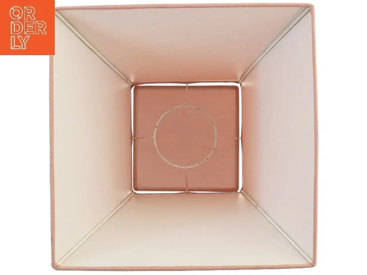 Billede 4 - 2 Lyserøde silke lampeskærmme (str. 35x35x35 cm)