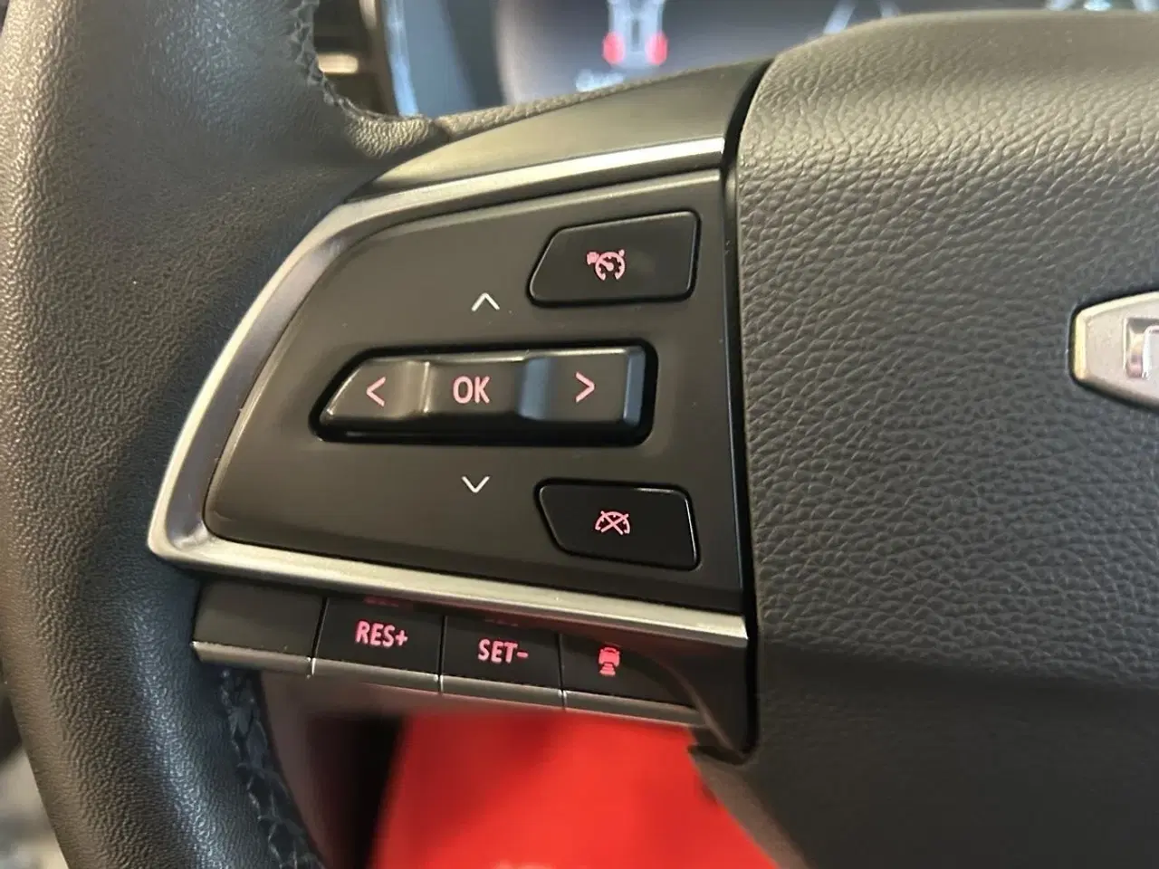 Billede 22 - Maxus Euniq6 70 