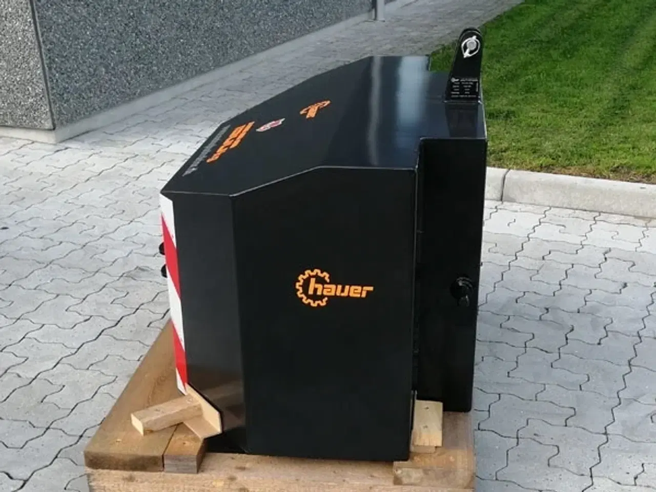 Billede 8 - Hauer Frontvægte 450-2.500 kg.