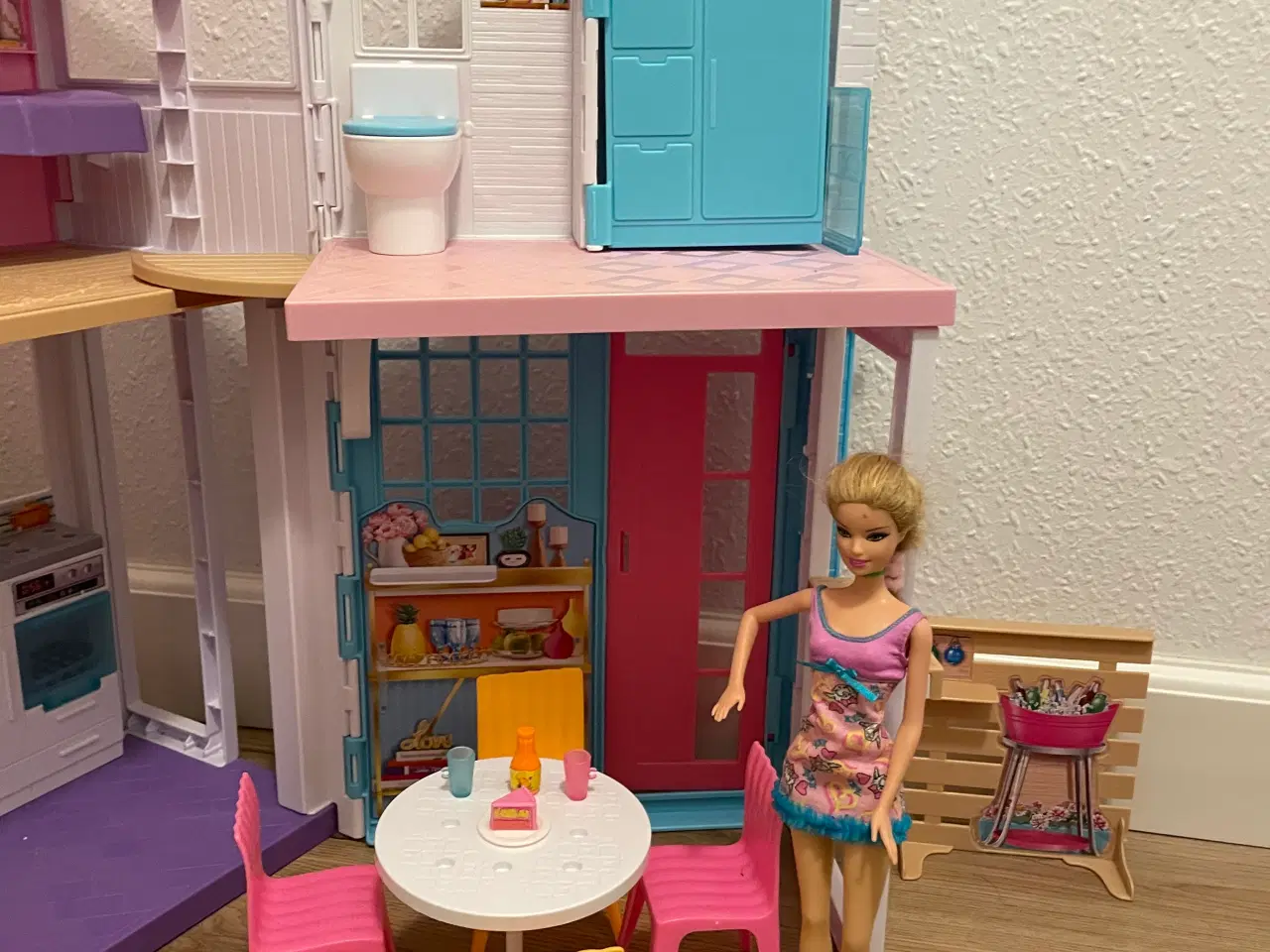 Billede 4 - Barbie hus