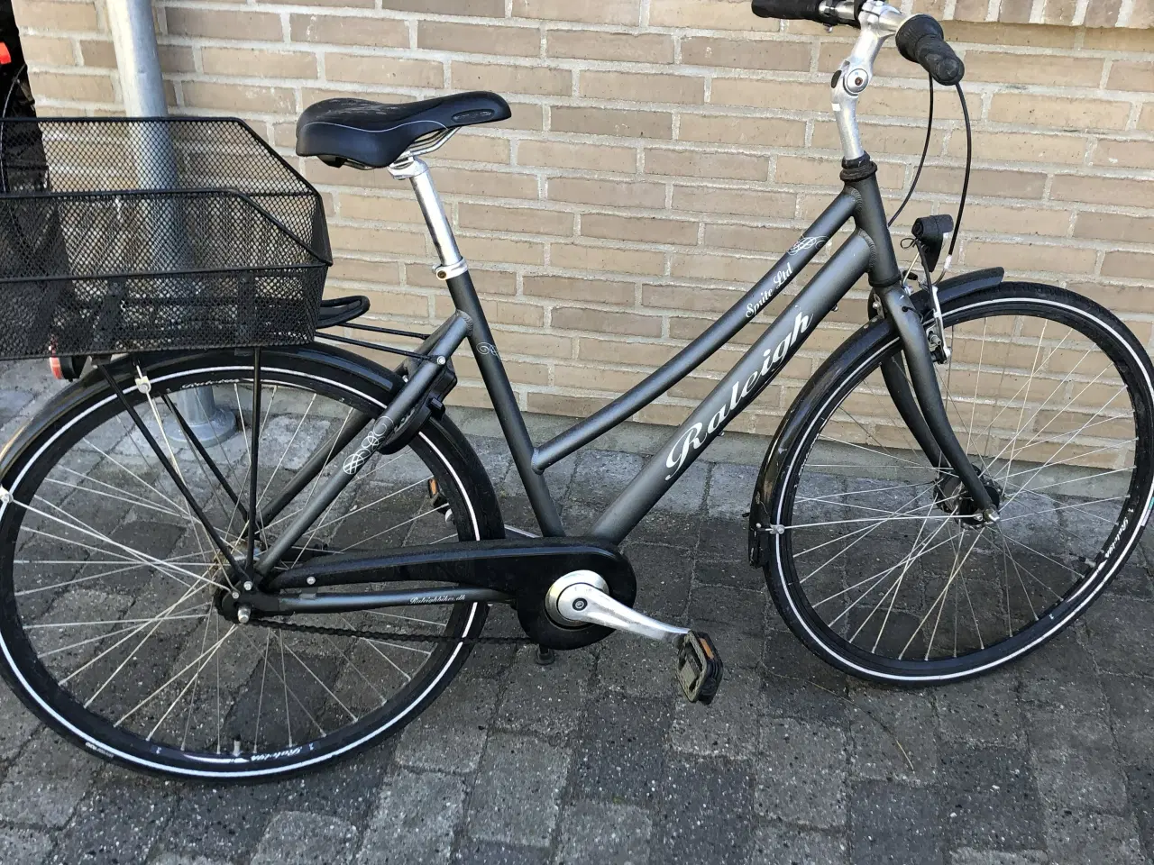 Billede 1 - God damecykel med 7 indvendige gear