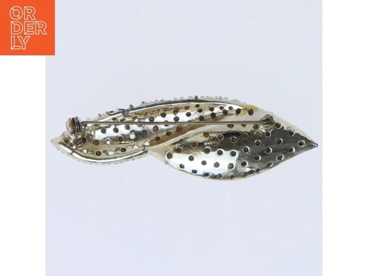 Billede 3 - Bladformet broche med blå sten (str. 7,5 cm)