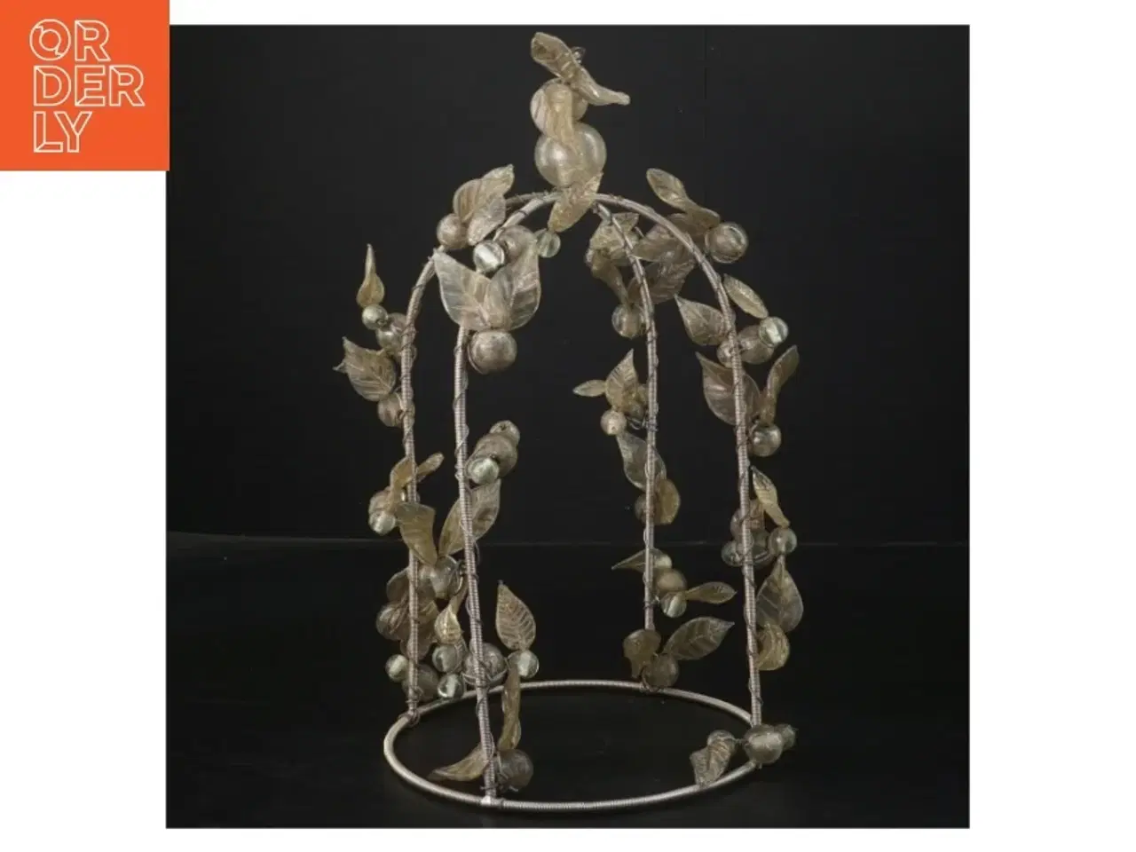 Billede 1 - Dekorativ antik kuppel med blade og bær (str. 28x15 cm)