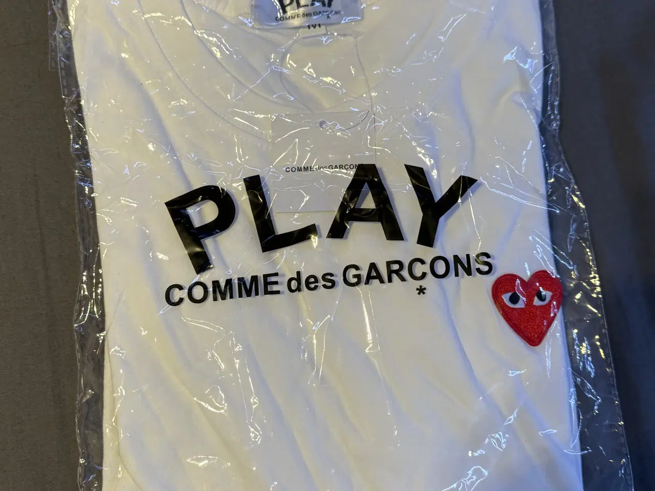 Billede 4 - Play T-shirt