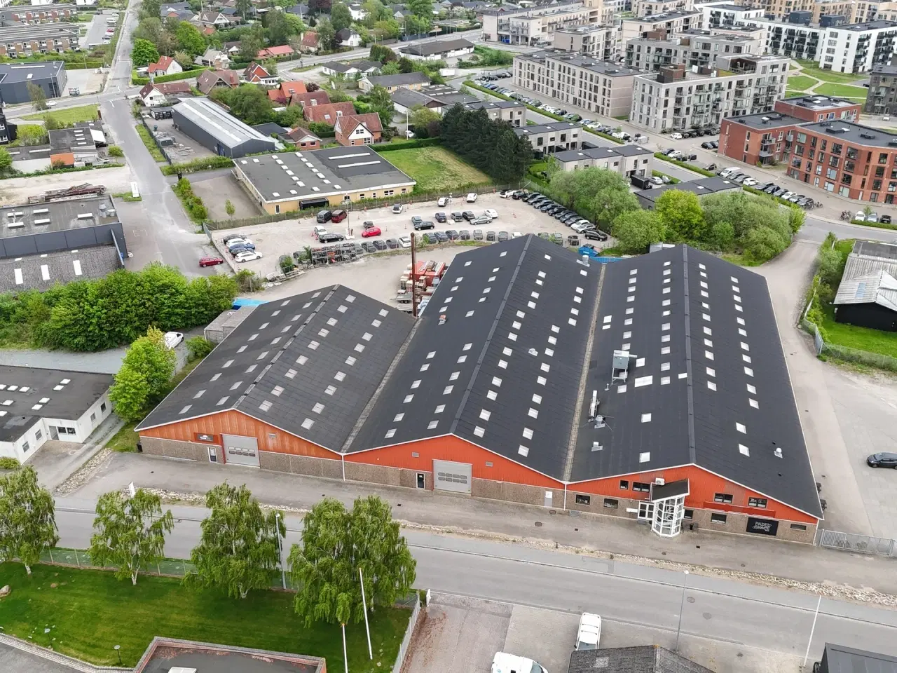 Billede 3 - Billigt lager/kontor i erhvervsområdet i Risskov