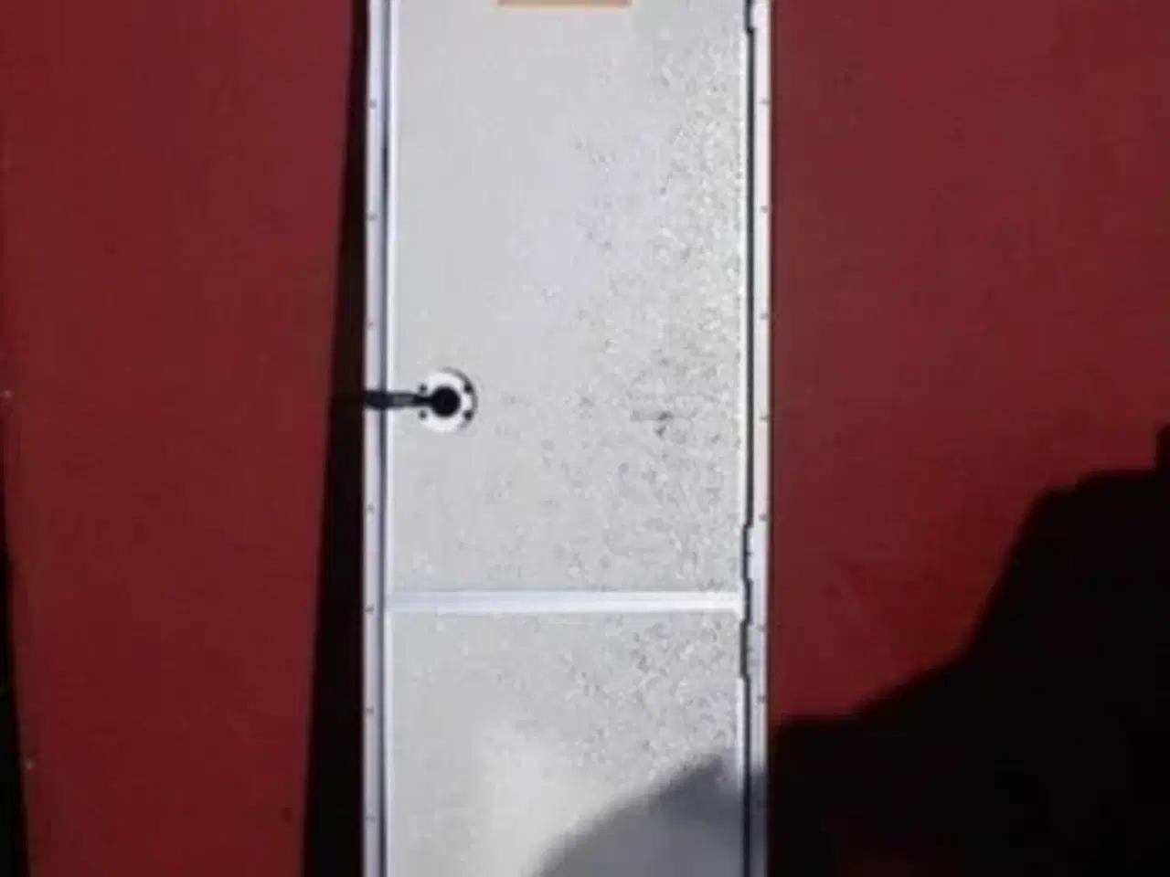 Billede 1 -   Adria dør med karm