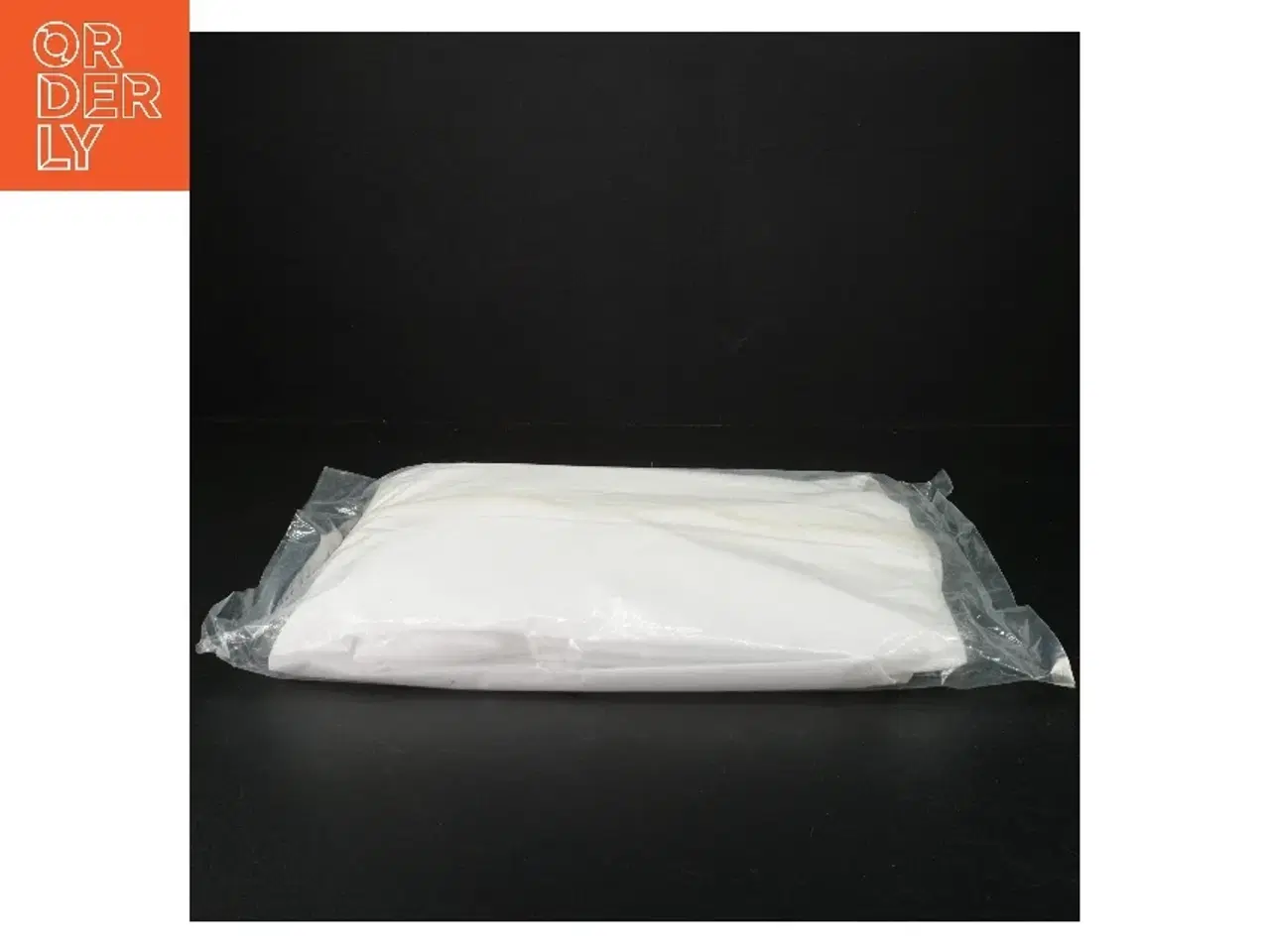 Billede 3 - Hvid tøjovertræk (model Svajs) fra IKEA