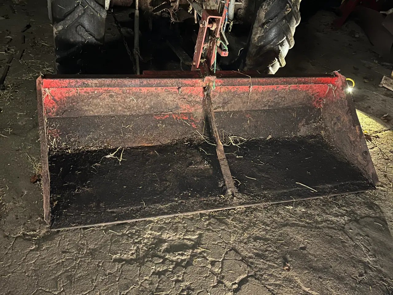 Billede 2 - Bagtipskovl 2 m