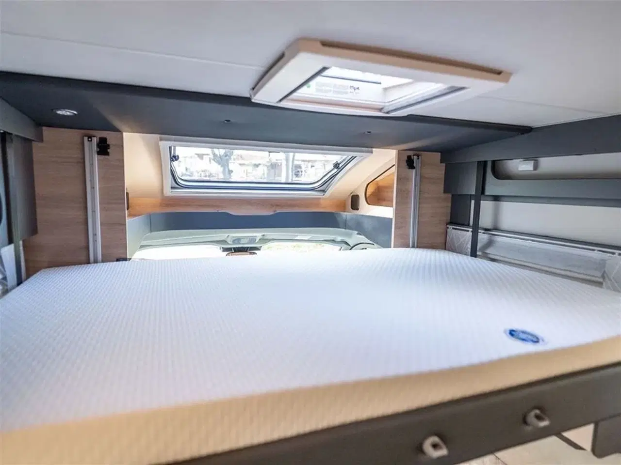 Billede 27 - 2025 - Knaus L!VE TI Wave 650 MF Platinium Selection   Komplet bil med lithium batteri, solceller mm.