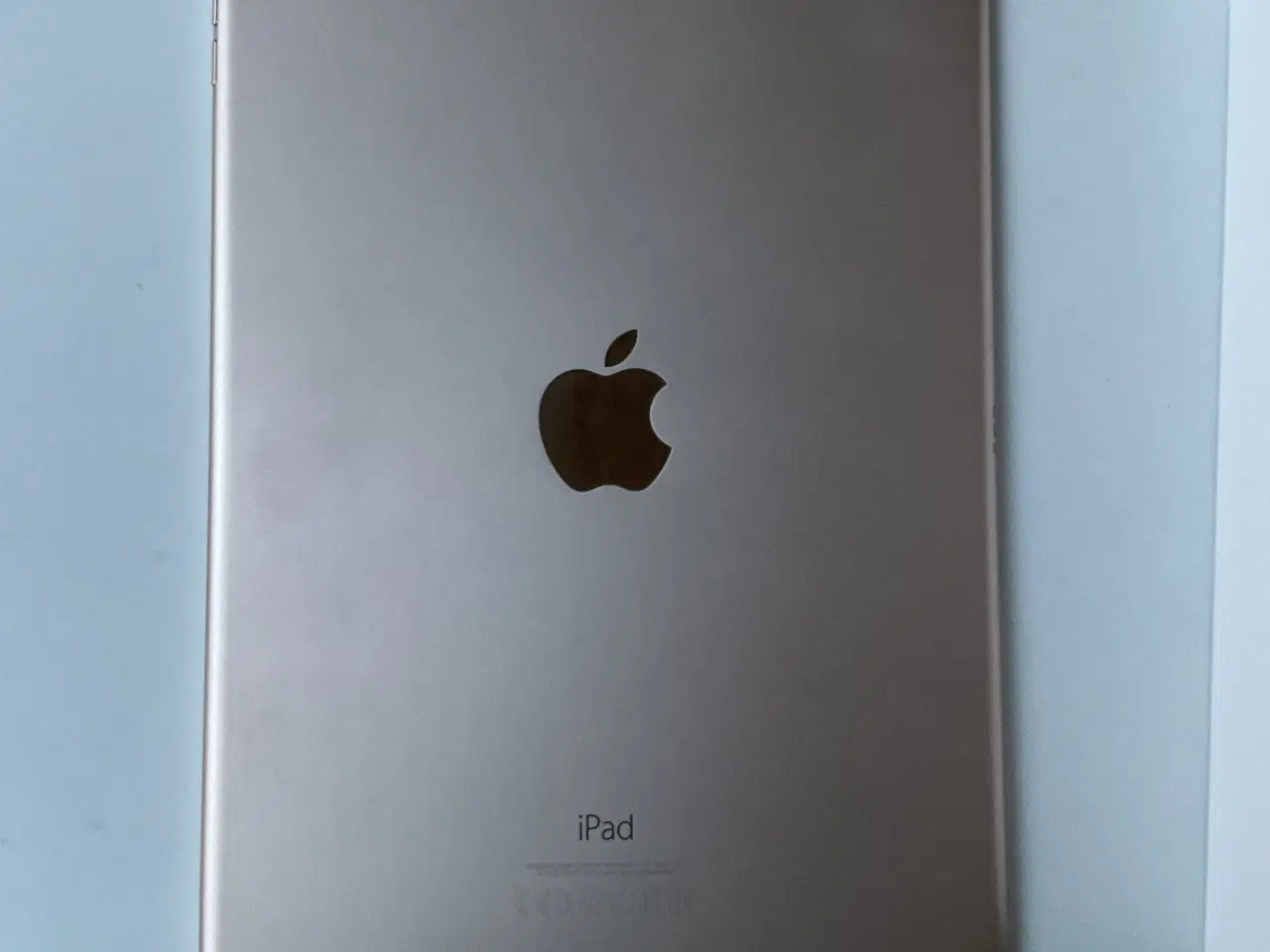 Billede 2 - Apple iPad Pro 32GB i guld