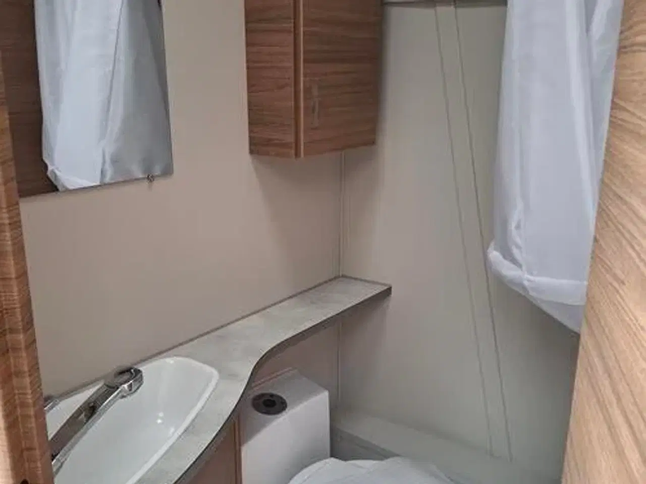 Billede 4 - Knaus SPORT 400 QD  - VINTERTILBUD SPAR 20.795.- NU 199.995-