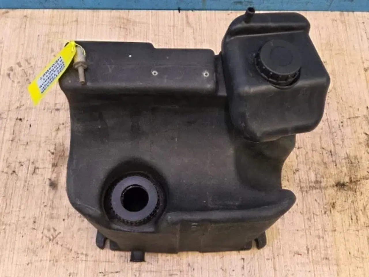 Billede 10 - New Holland TN75F Dieseltank 5195011