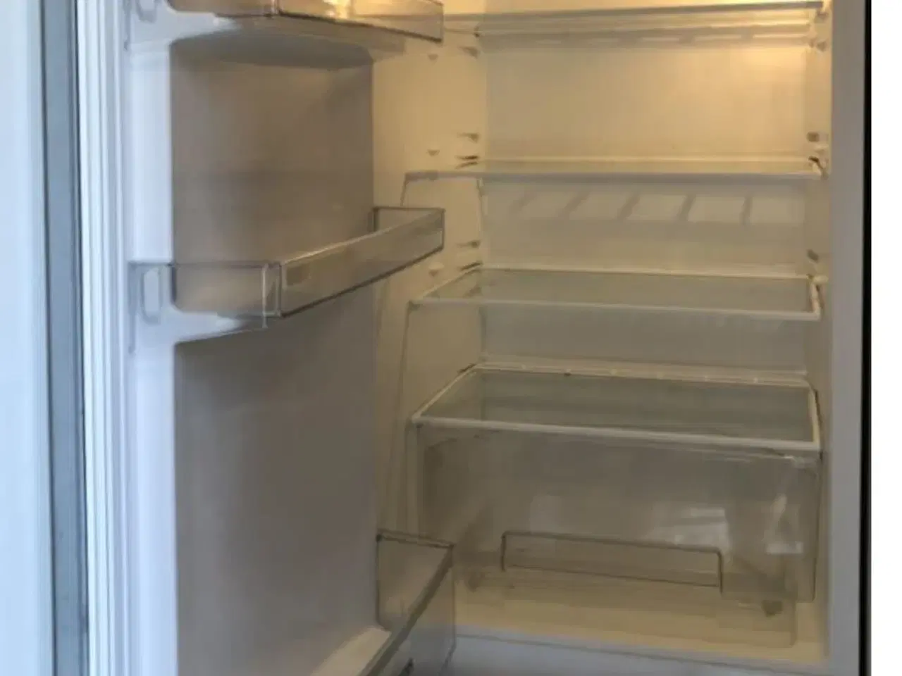 Billede 2 - Kølefryseskab intergreret i skab
