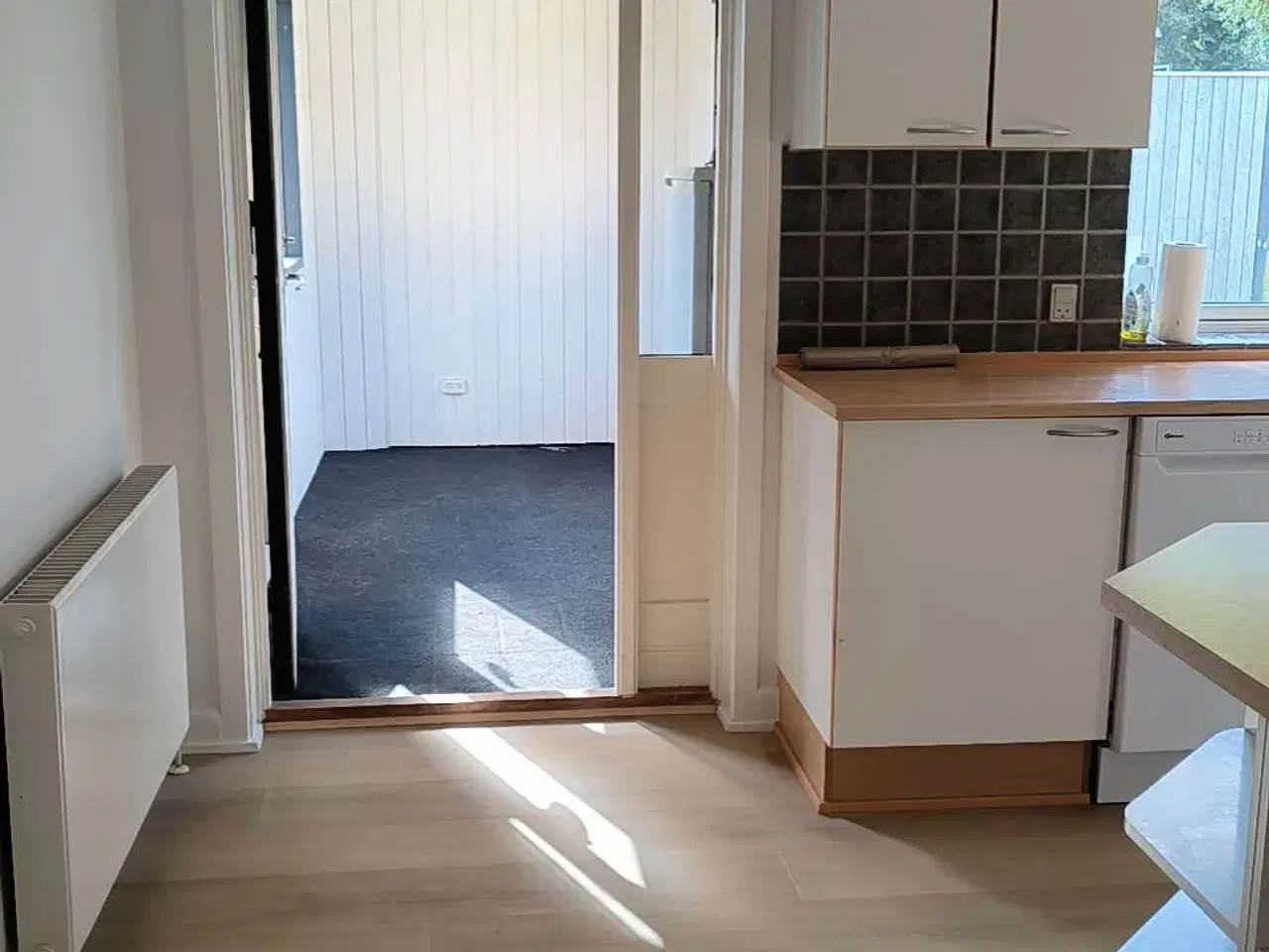 Billede 5 - udlejningsejendom - 2 lejligheder. GIV ET BUD!