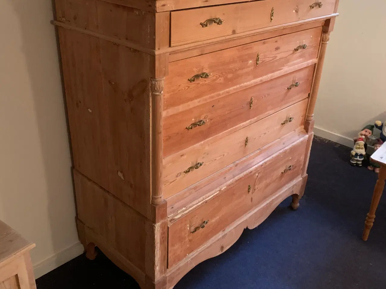 Billede 3 - Dragkiste med skuffer