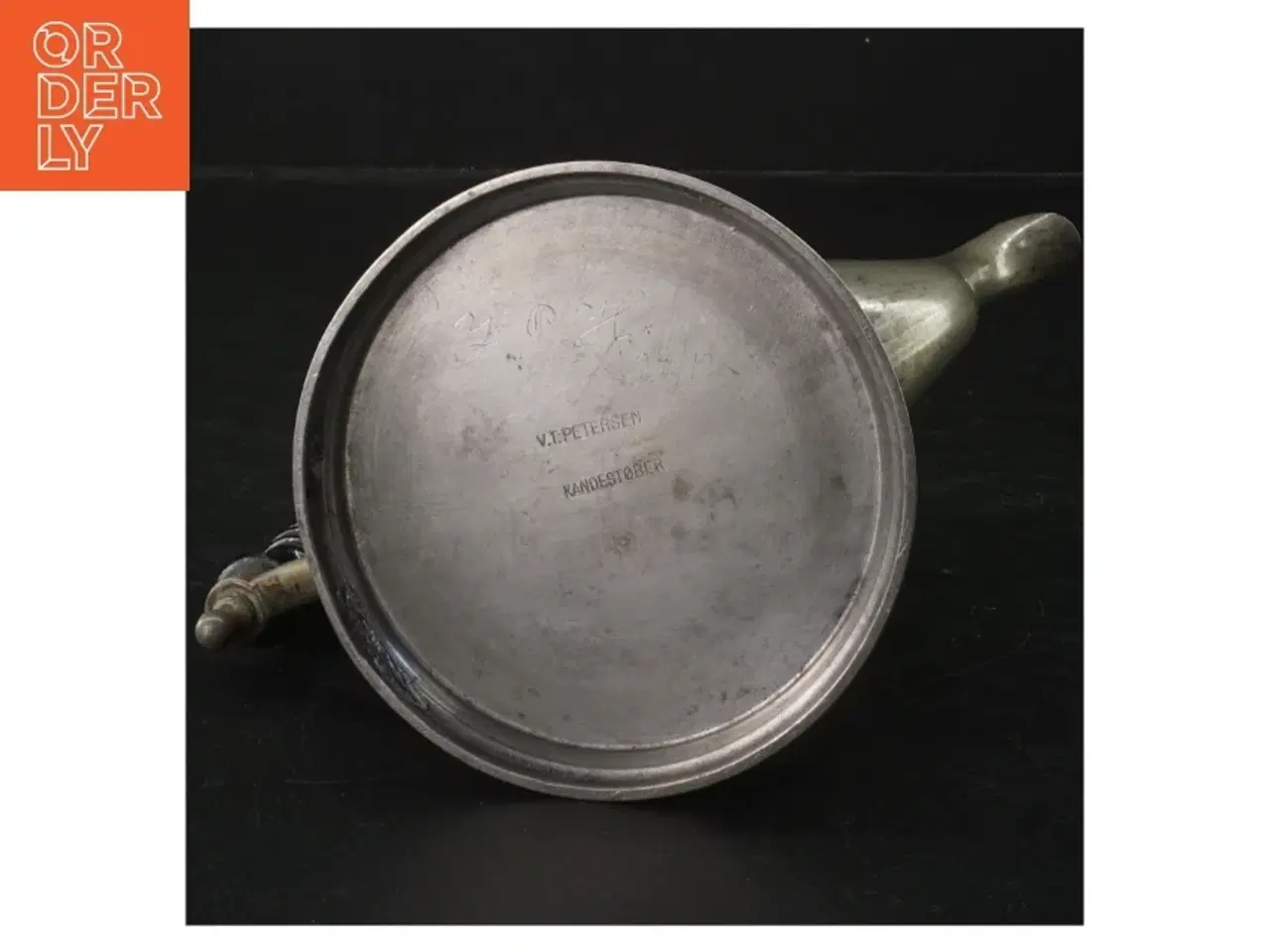 Billede 2 - Tin kaffekande  fra V. T. Petersen (str. H. 19 cm)