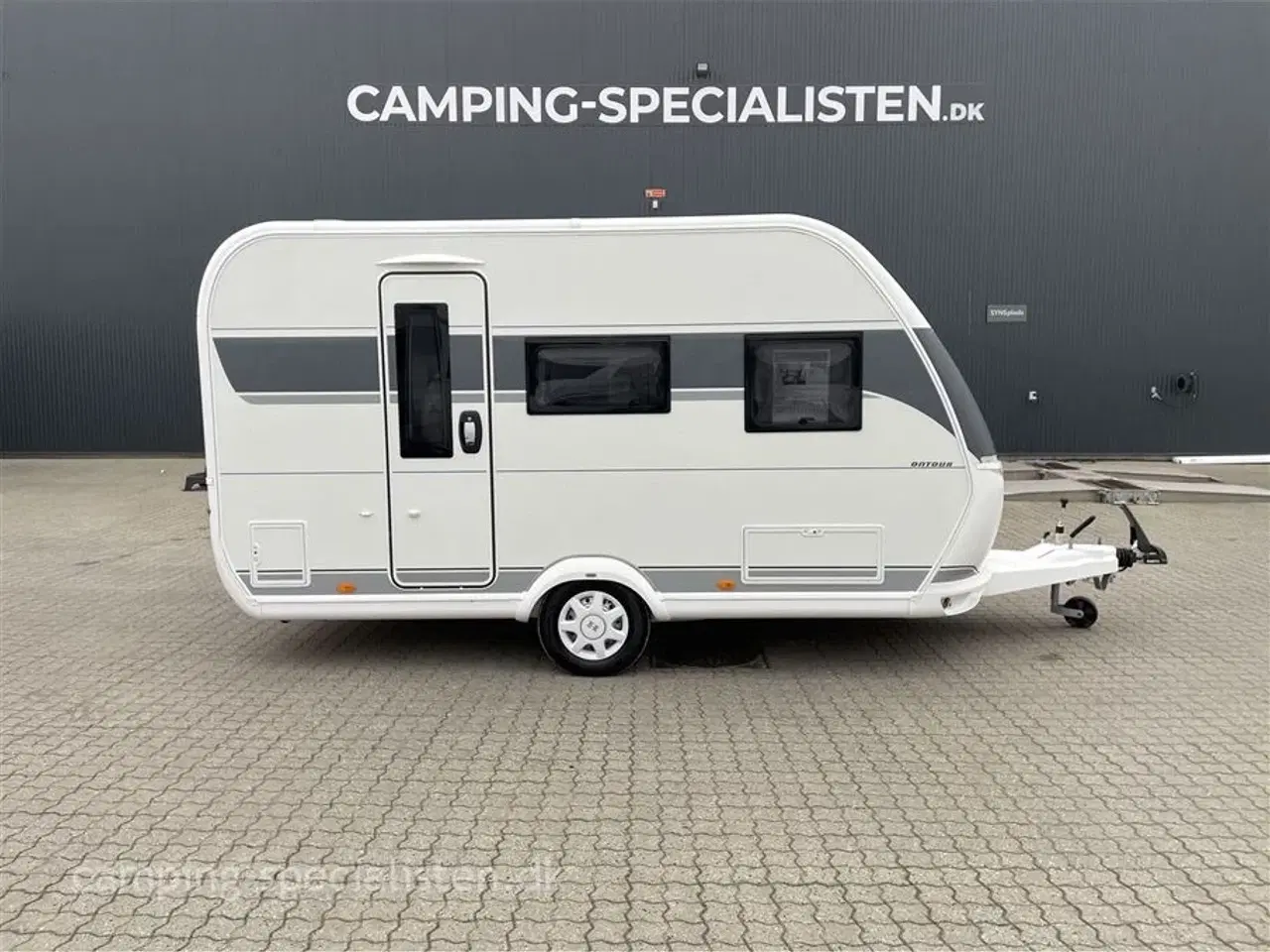 Billede 1 - 2024 - Hobby On Tour 390 SF   Hobby On Tour 390 SF ny model 2024 kan ses nu hos Camping-Specialisten.dk