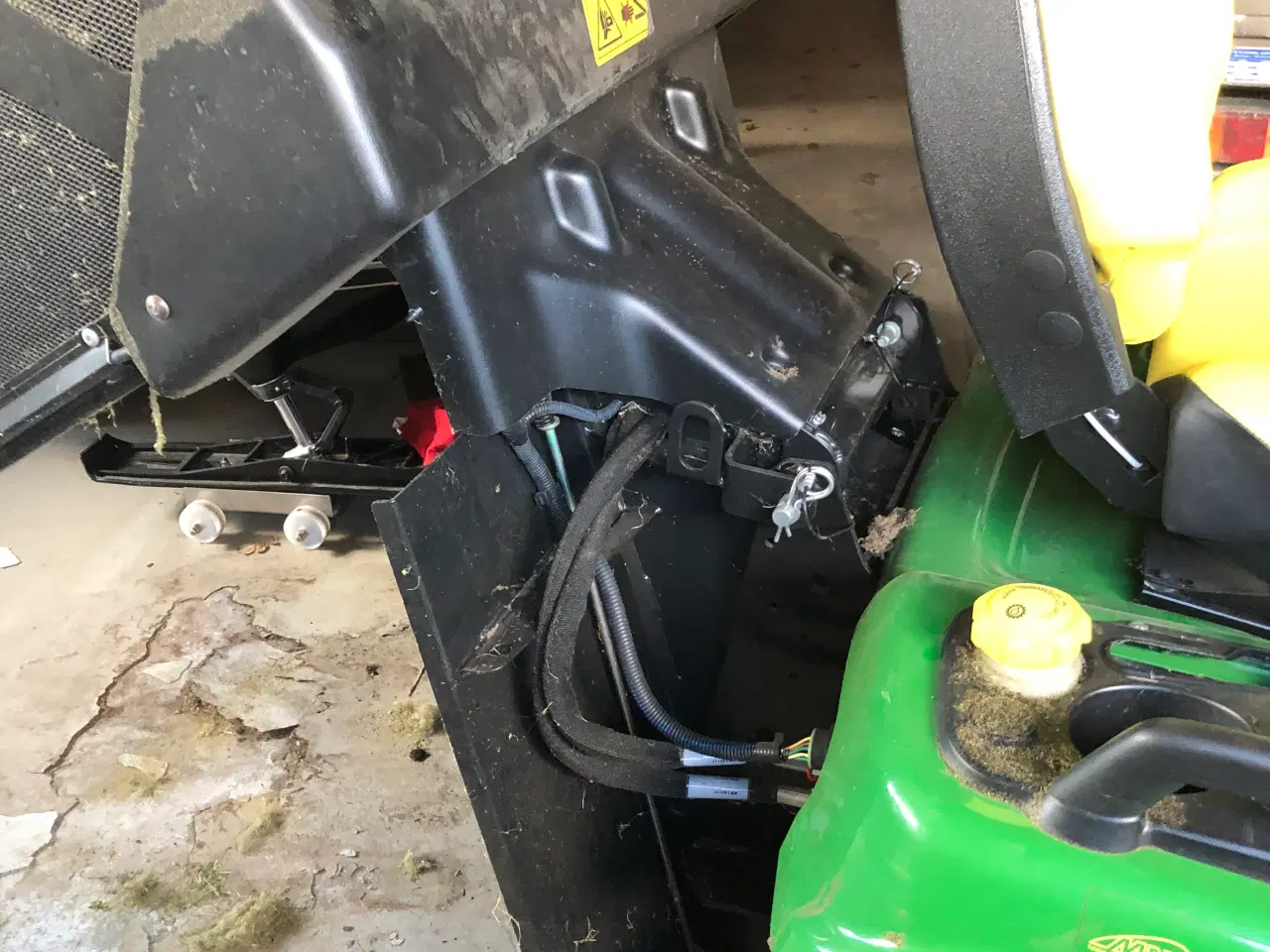 Billede 10 - John Deere græsklipper med opsamlerkasse Hydraulis