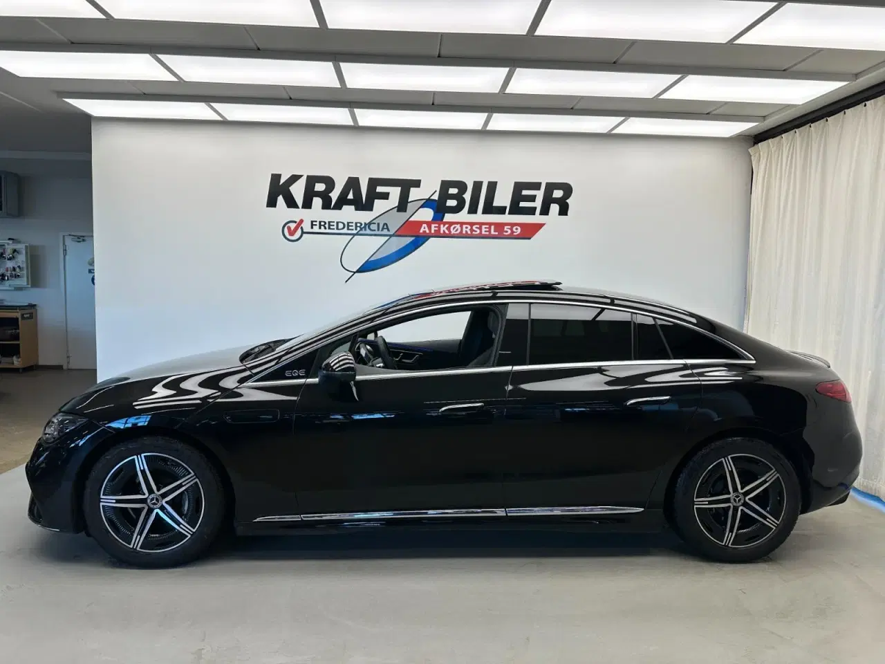 Billede 3 - Mercedes EQE350  AMG Line