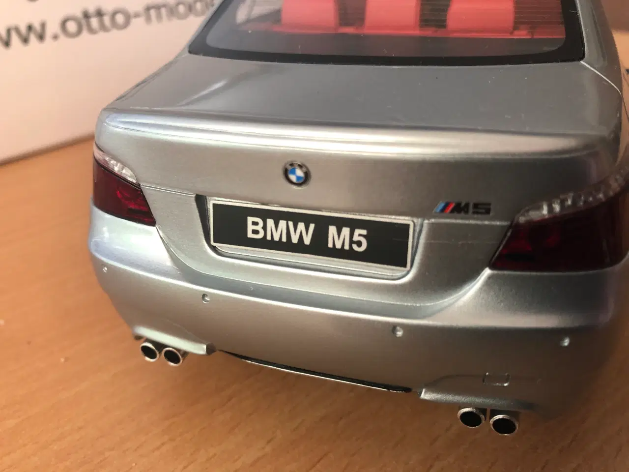 Billede 4 - 1:18 BMW M5 E61 1 udgave