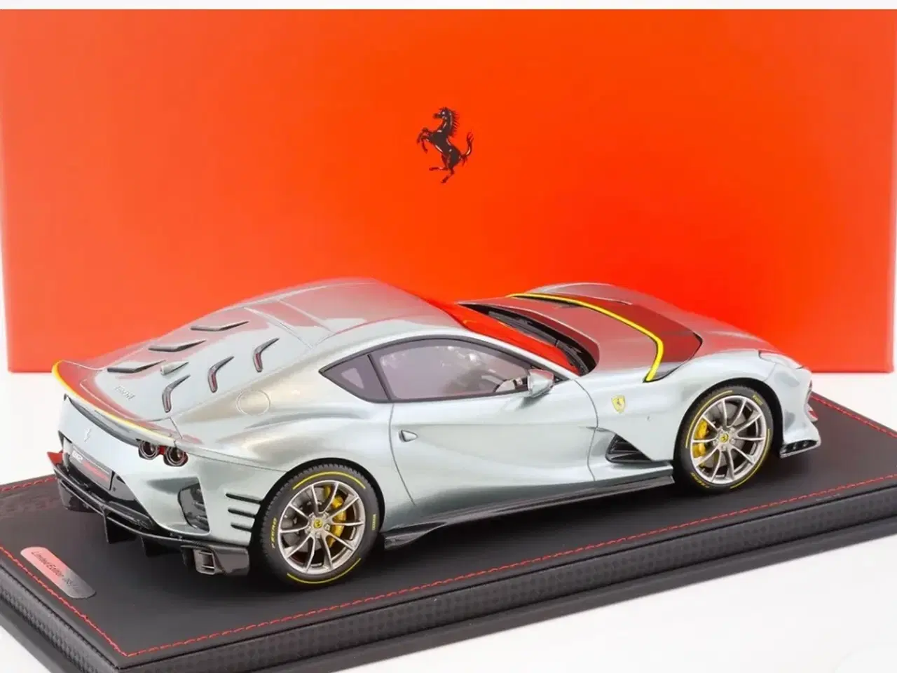 Billede 3 - 1:18 Ferrari 812 Competizone 2021