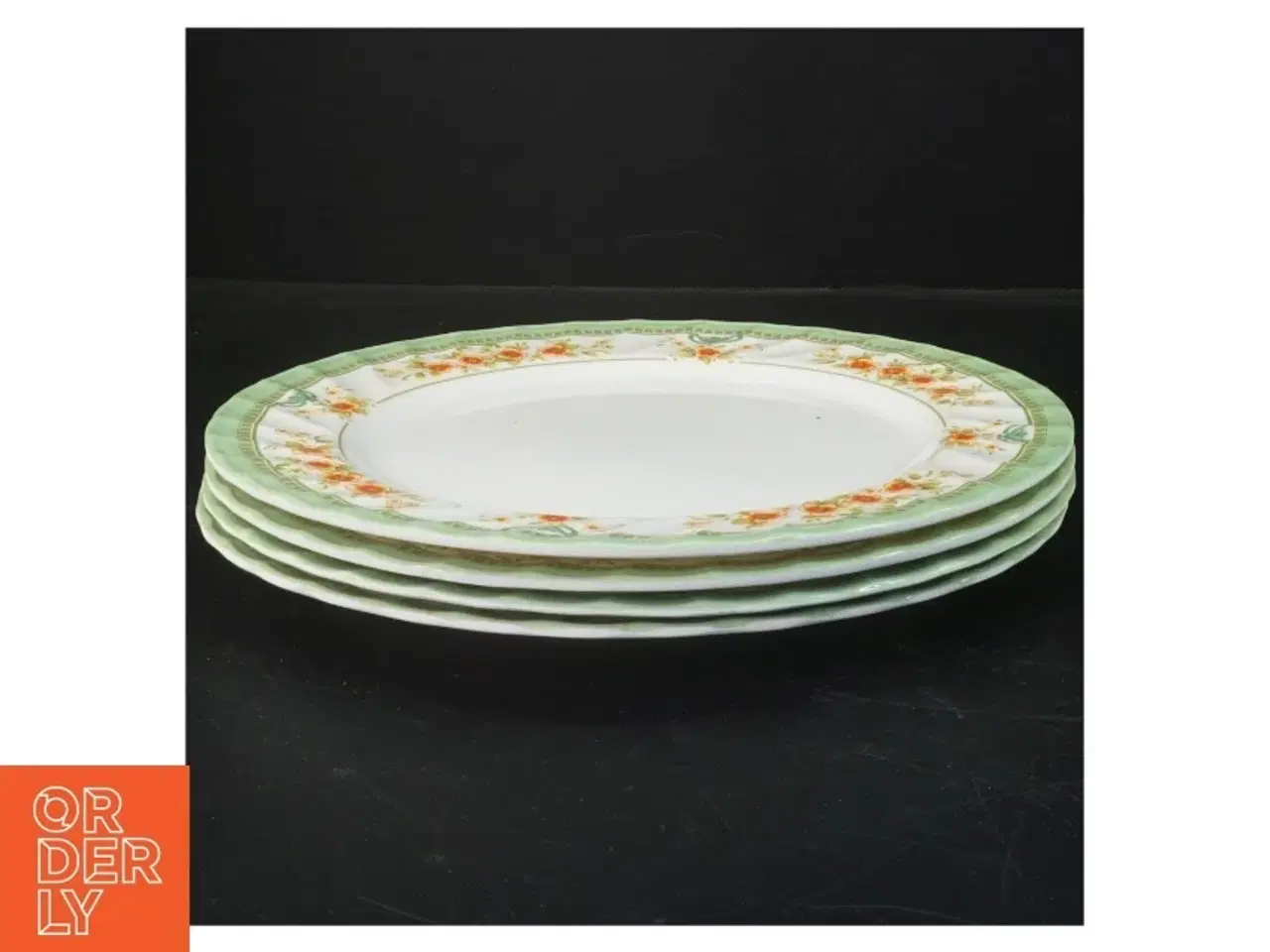 Billede 1 - Dekorative porcelæns tallerkener fra Emel (str. Ø. 25 cm. 4 styk)