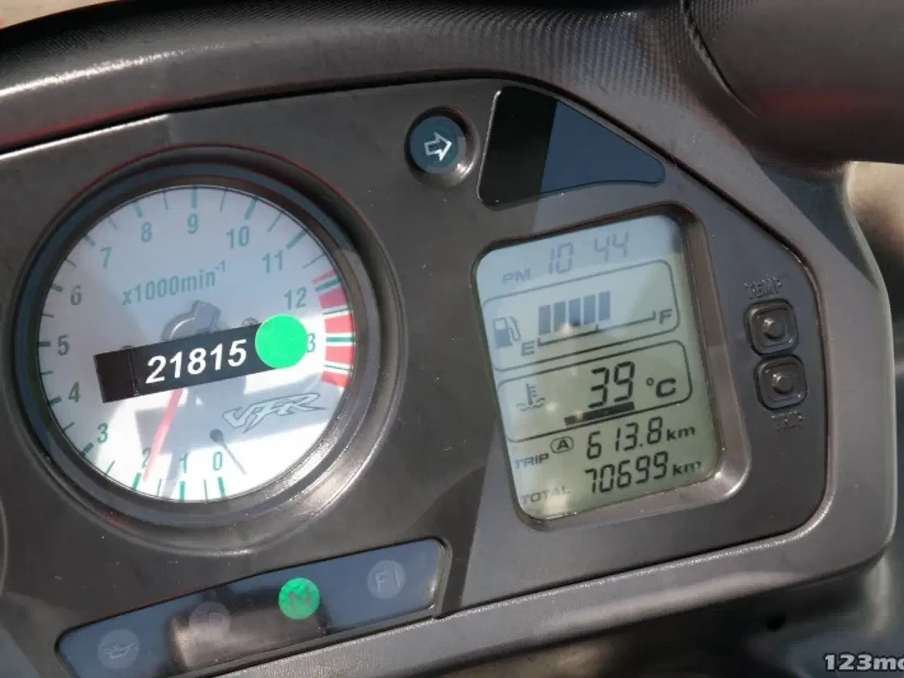 Billede 22 - Honda VFR 800 F MC-SYD       BYTTER GERNE
