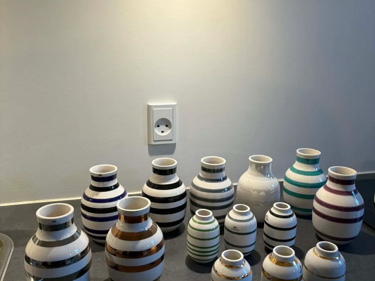 Billede 3 - Små Kæhler vaser sælges samlet