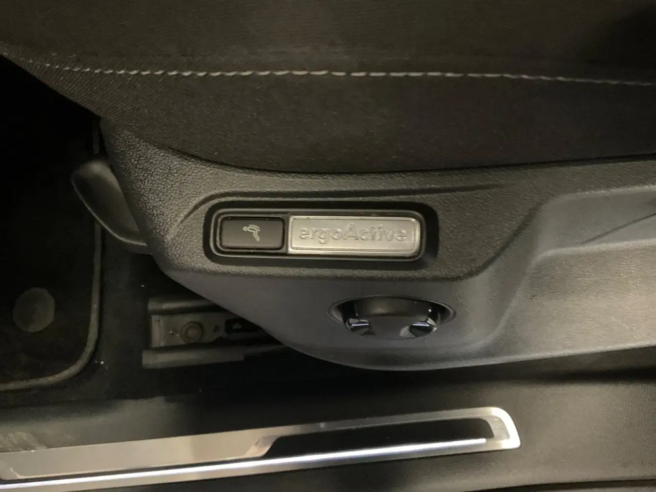 Billede 11 - VW Tiguan 2,0 TDi 190 Highline DSG 4Motion