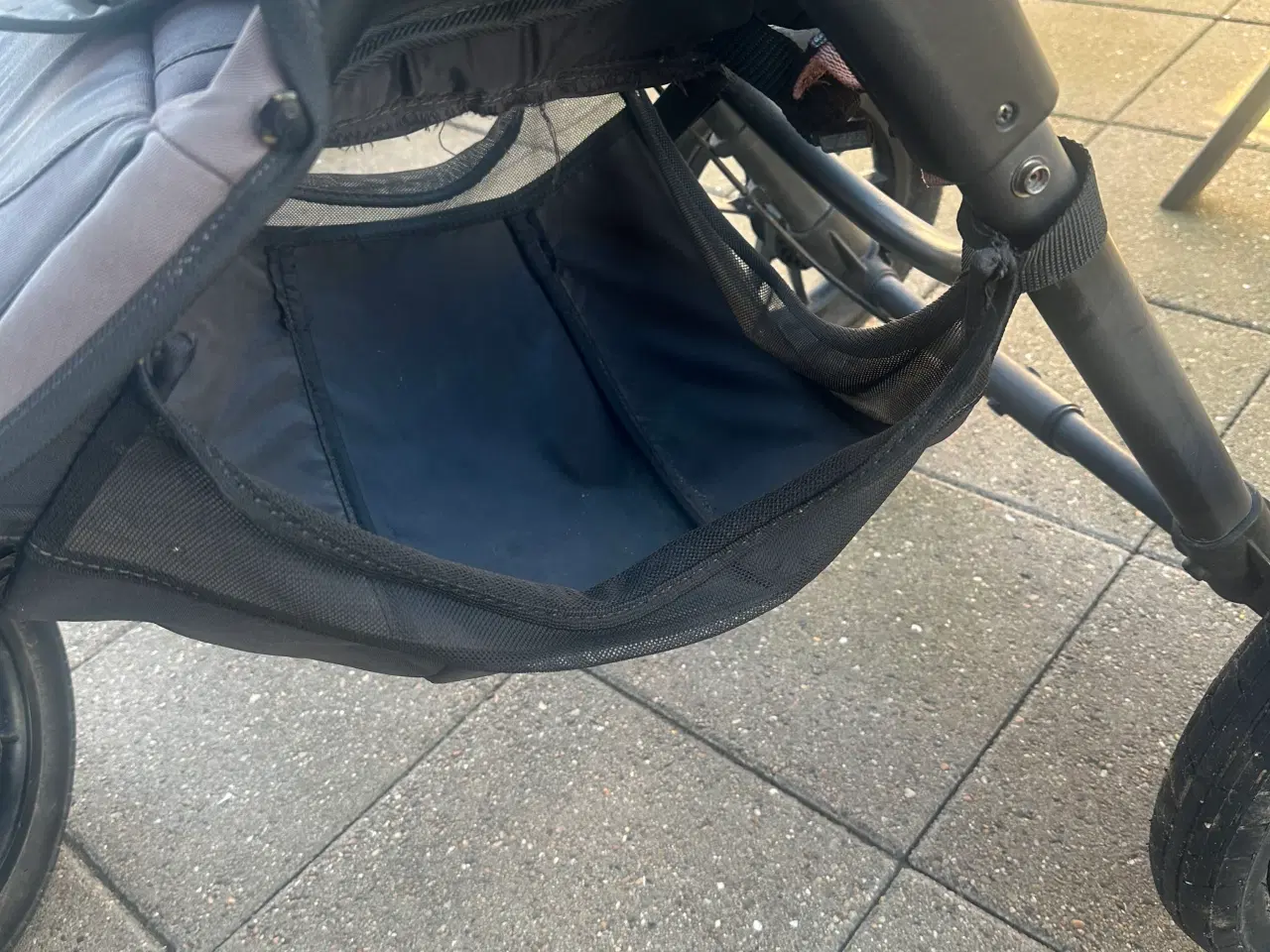 Billede 4 - Baby Jogger City Elite klapvogn med stor kaleche