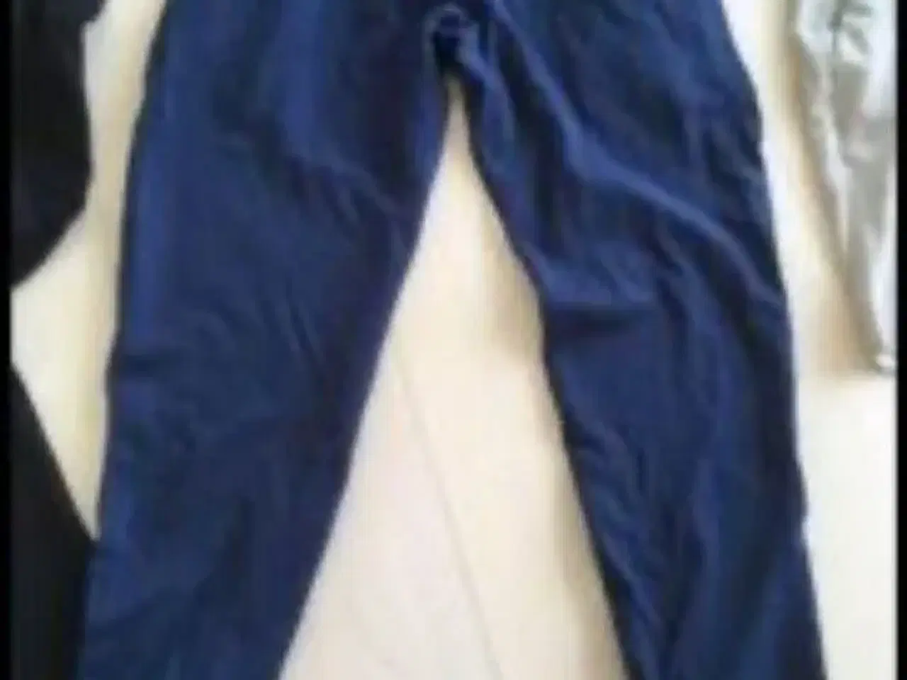Billede 5 - Dreng/mand pakke bukser/shorts  str M. Fra BLRE mv
