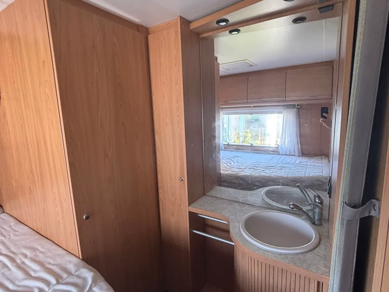 Billede 7 - Bürstner køjevogn med 3 køjer