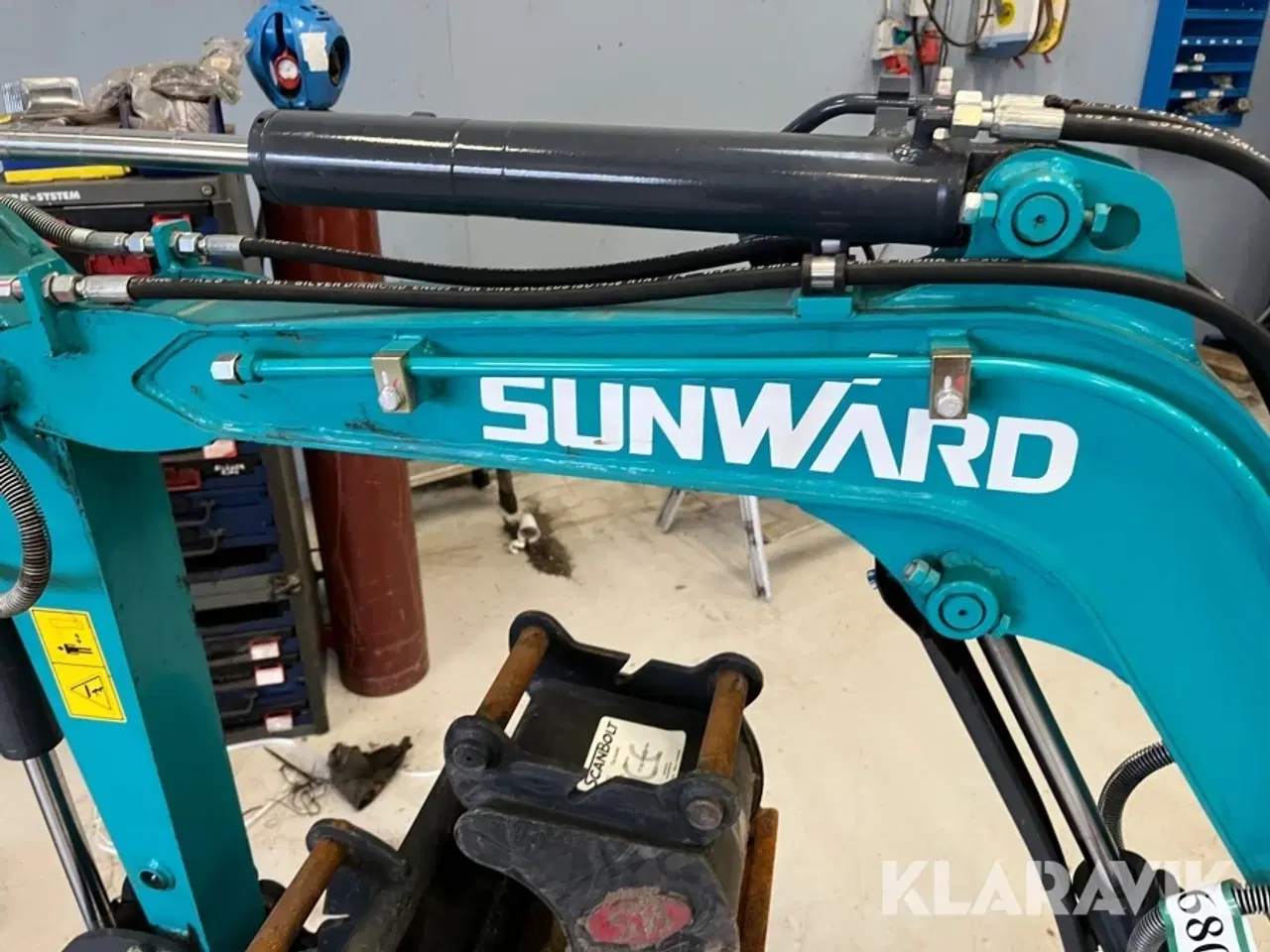 Billede 12 - Gravemaskine Sunward SWE08B