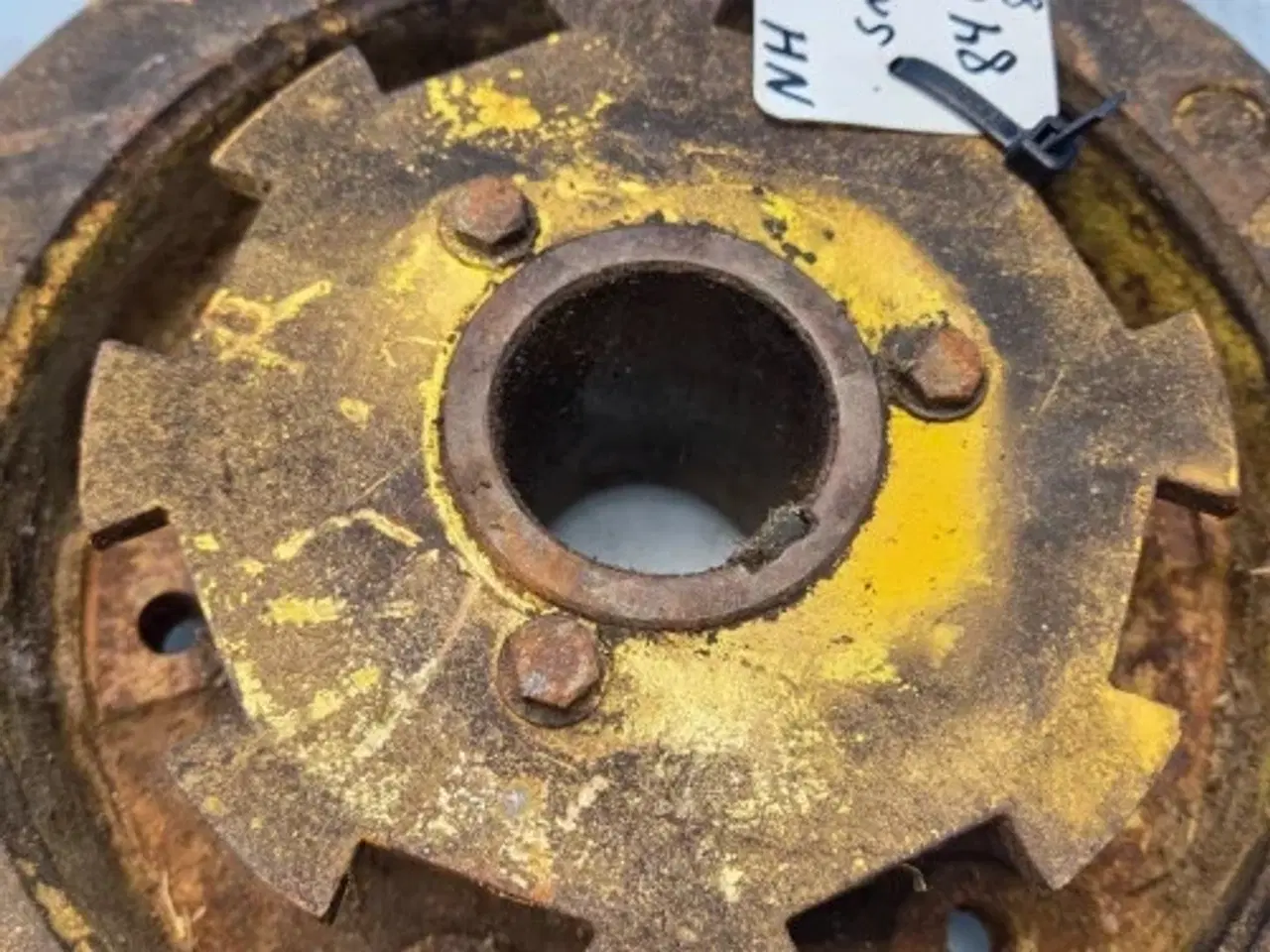 Billede 9 - New Holland TX68 Remskive 84004419