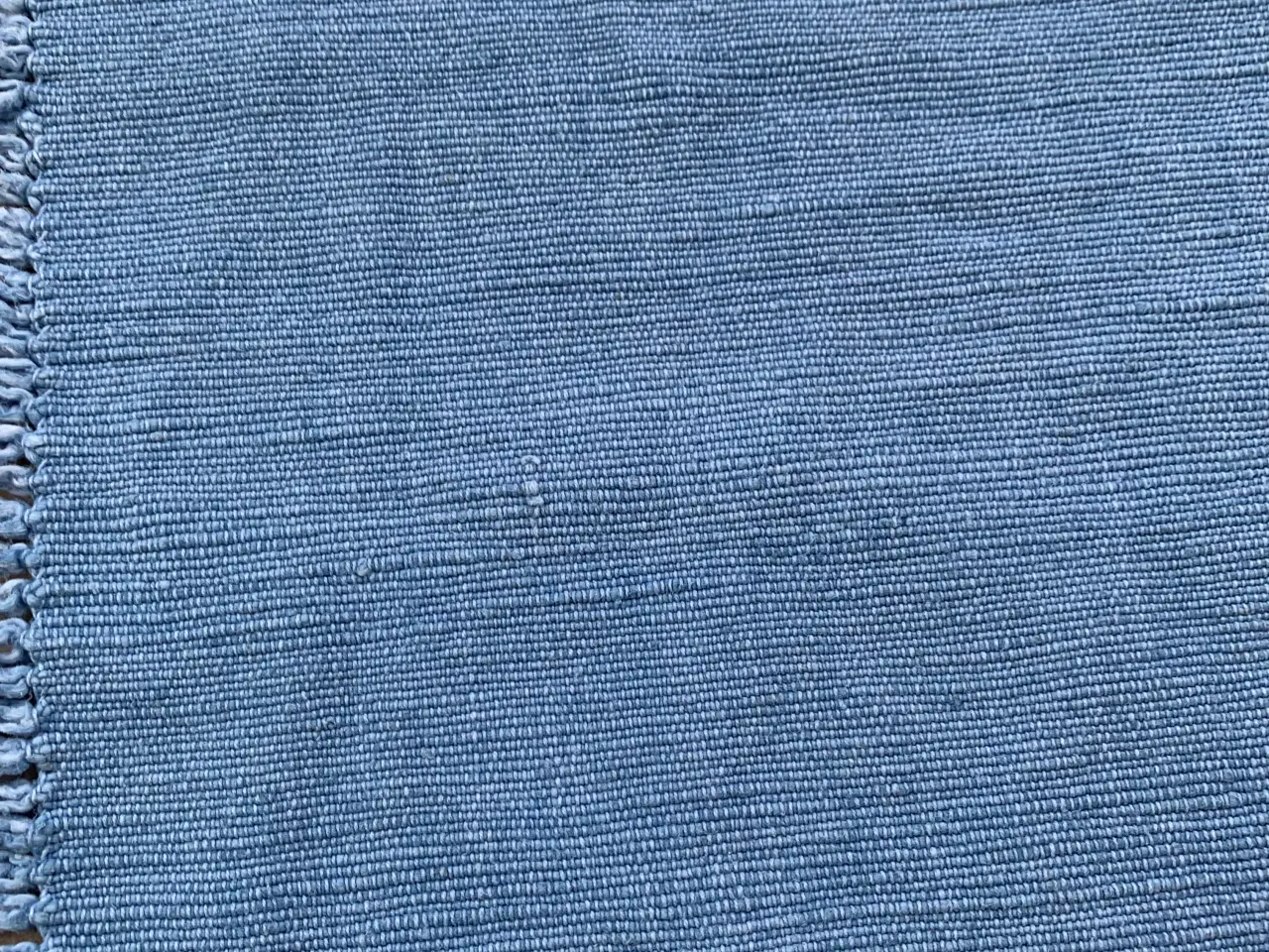 Billede 3 - 4 stk. dækkeservietter i lys blå farve