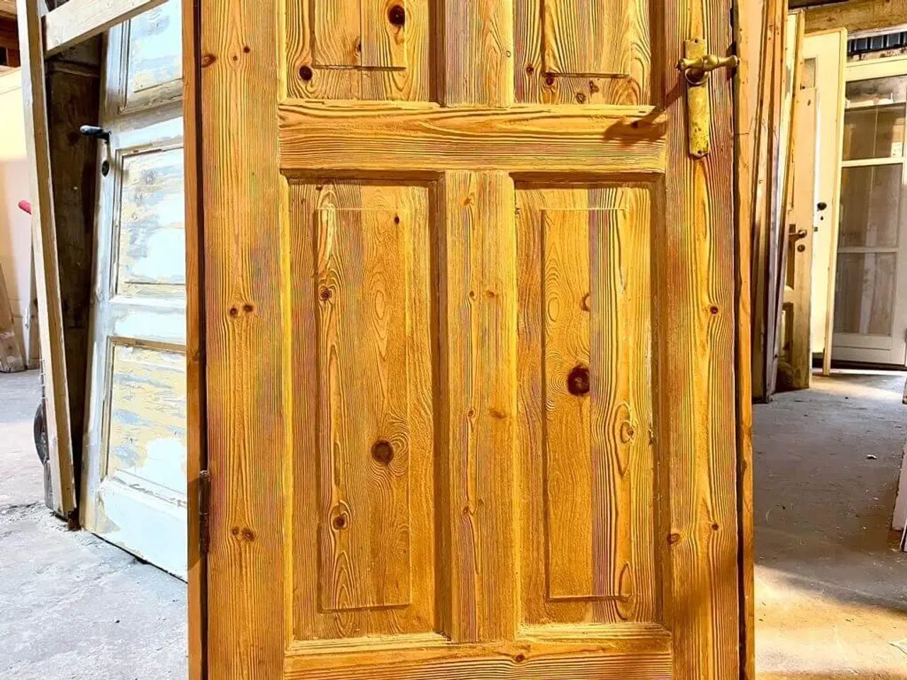 Billede 3 - Original, venstrehængt badeværelsesdør m. karm