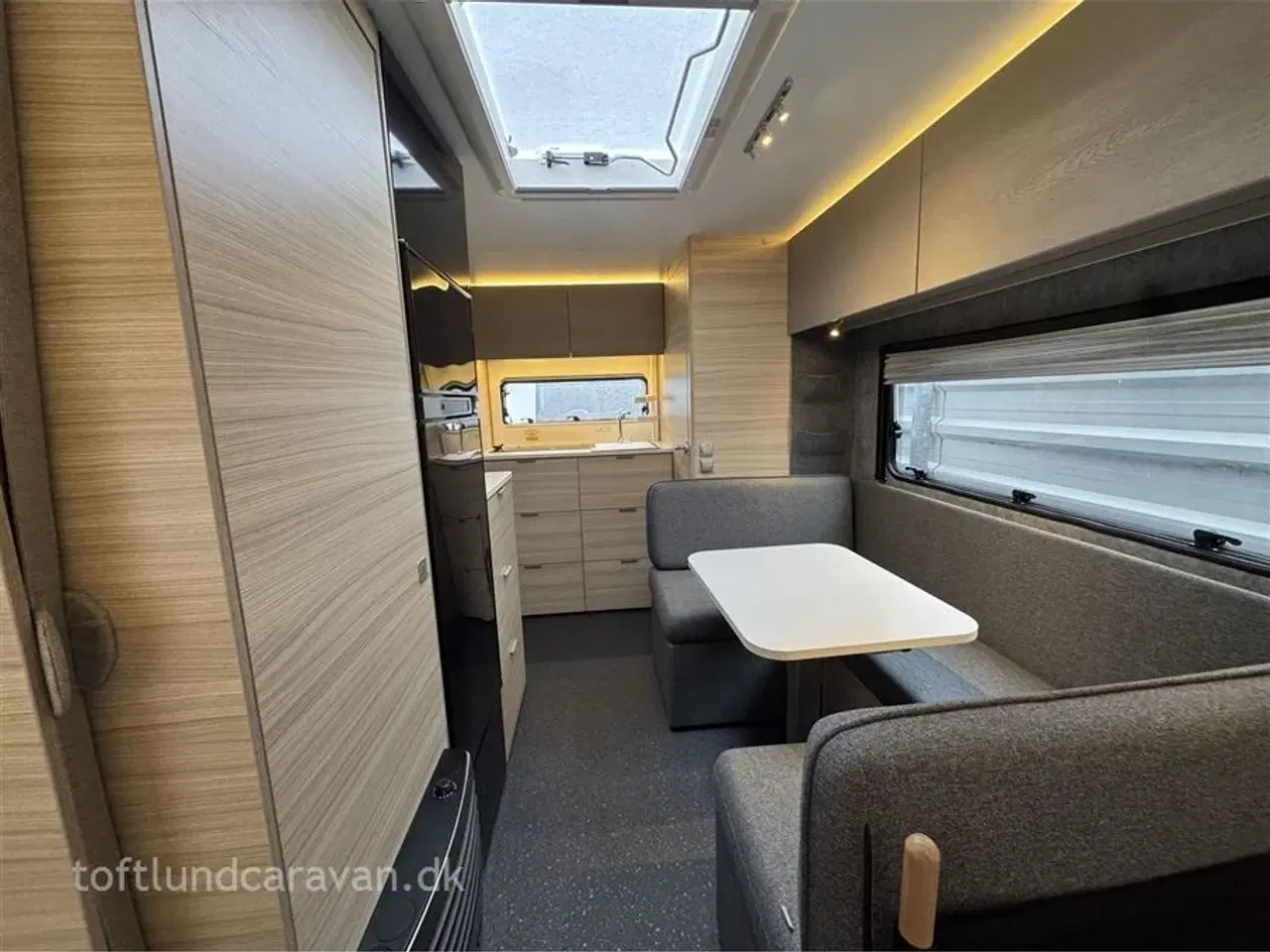 Billede 5 - 2023 - Adria Altea 542 PH Fremtræder som ny, QUEENS-SENG, m/MOVER + KLIMA mv.