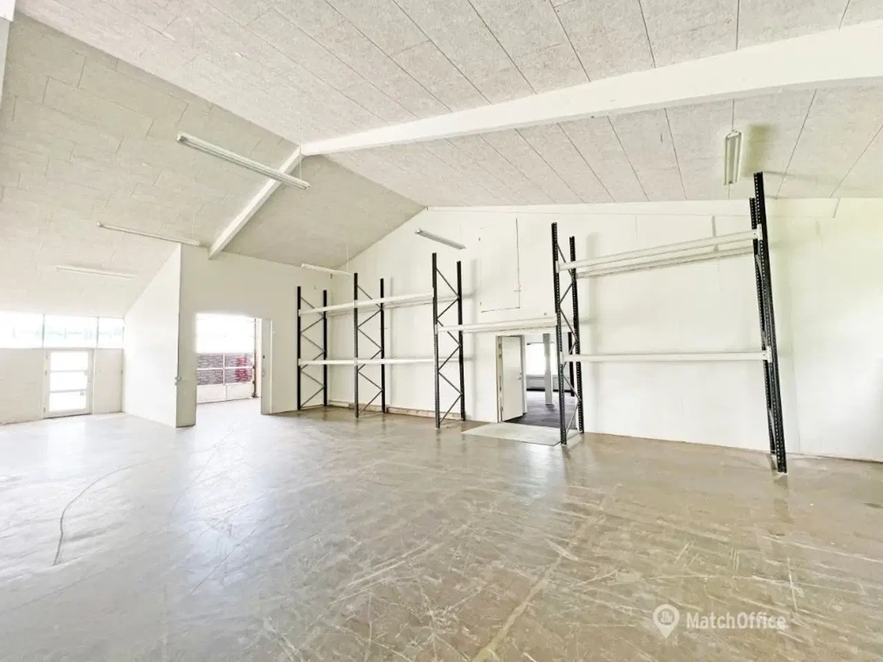 Billede 5 - Veldisponeret lager med kontor / showroom - i alt ca. 560 kvm