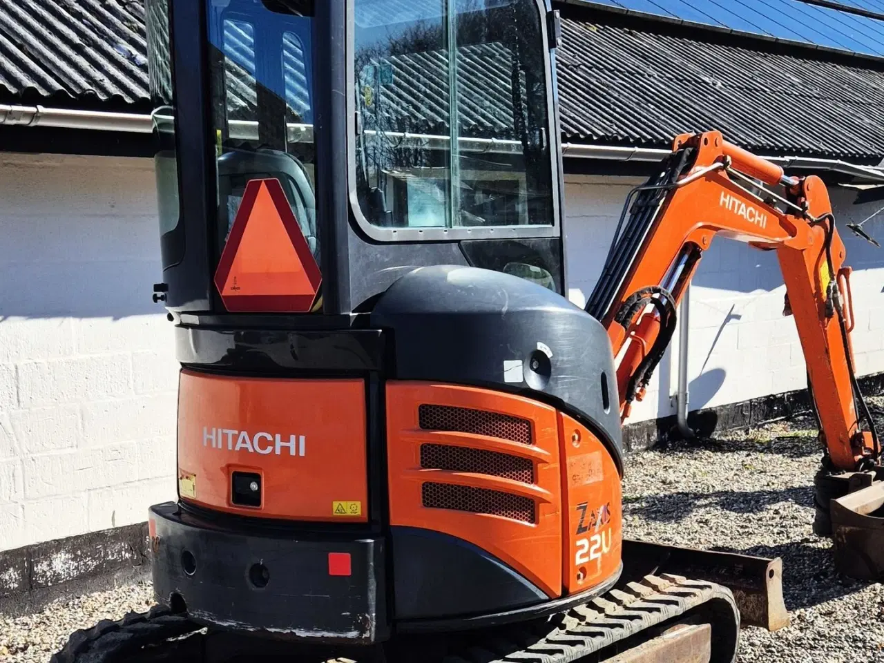 Billede 6 - Hitachi ZX22U-2 CLR / Powertilt / 2500 kg maskine / 4 skovle + rive