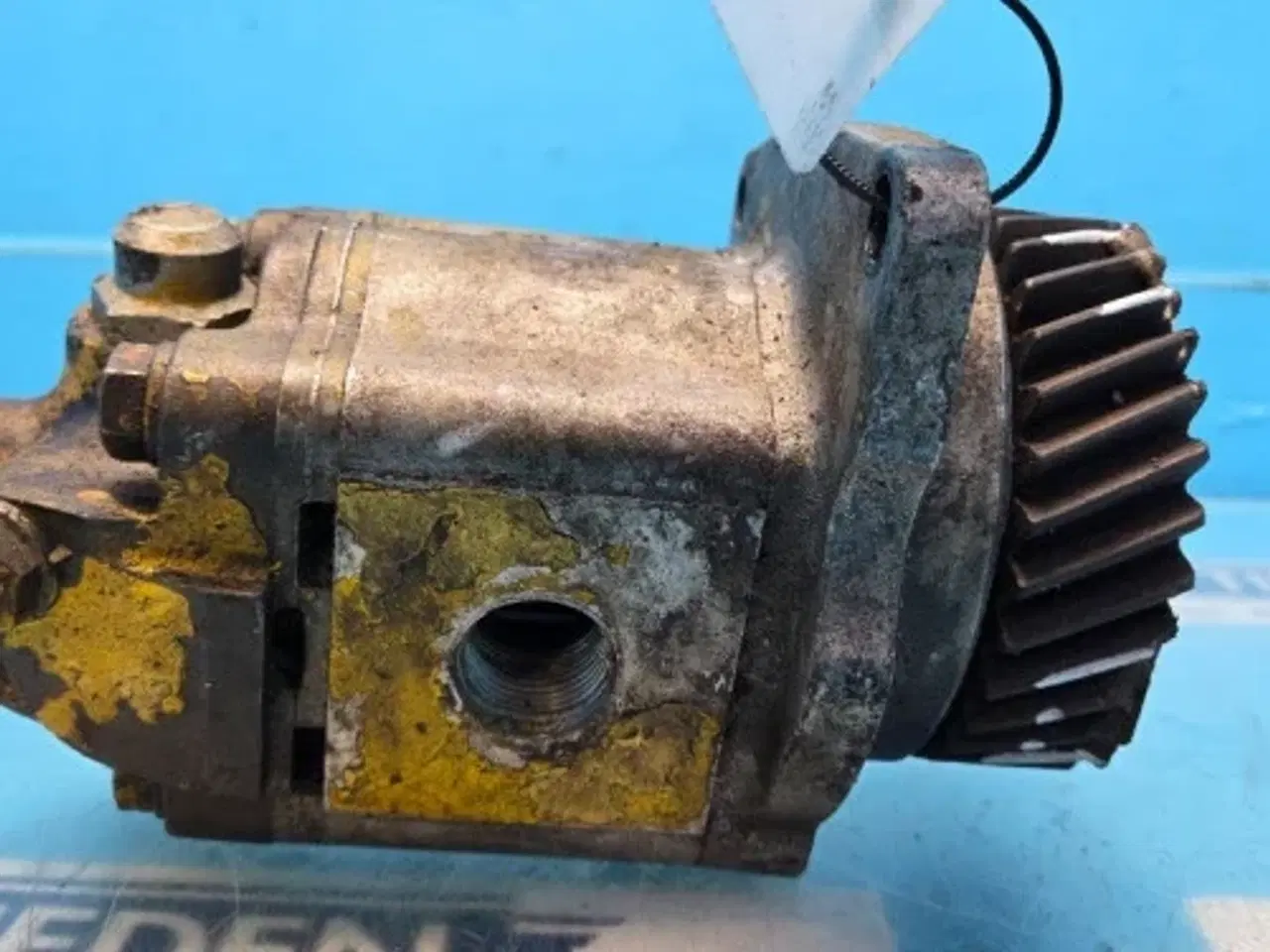 Billede 2 - Ford 7000 Hydraulikpumpe C7NN3A674G